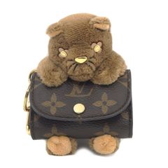 ルイヴィトン チャーム クマ AirPodsケース - メルカリ