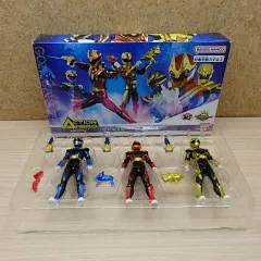 2026年最新】フィギュア 戦隊ヒーローの人気アイテム - メルカリ