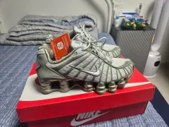 ナイキ ショックス TL ライト シルバー 230