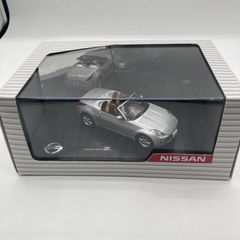 未開封】日産純正 1/43 フェアレディZ Z33 ミニカー 2台セット 京商