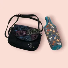 スヌーピーのペットボトルカバーとミニショルダーバック