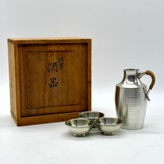 錫製 酒器セット 徳利 盃 木箱入り - メルカリ