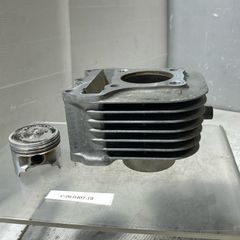 ベスパ DR75ccボアアップキット 中古品 VESPA 送料無料 - メルカリ