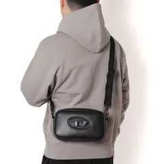 26SSモデル ディーゼル DIESEL メンズ ショルダーバッグ HOLI-D-CAMERA BAG【ブラック】 X10262 P5925 T8013/【2026SS】m-bag