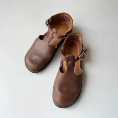 AURORA SHOES オーロラシューズ T-strap 定価3.7万 22.5cm レザー 本革 定番販売品のサムネイル