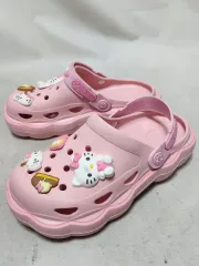240 ハローキティ サンダル