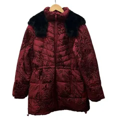 Desigual(デシグアル) コート サイズXL レディース - レッド×ボルドー 長袖/中綿/フード着脱可/ジップアップ/冬のサムネイル