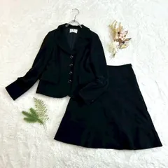 日本製 U by ungaro ユーバイ ウンガロ ブラックフォールスカートスーツ セットアップ 上下 コーデュロイ ティアード フォーマル 無地 ブラック 黒 レディース