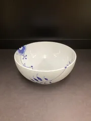 ★未使用★Royal Copenhagen★ロイヤルコペンハーゲン★ブルーフルーテッド★メガボウル18cmのサムネイル