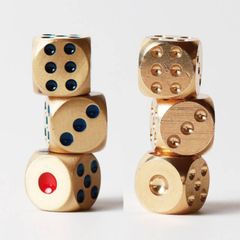 世界最高(最速)のサイコロ】チタン製 入曽精密 DMG森精機 - メルカリ