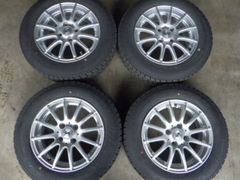 Exceeder 15インチ スタッドレス ヤリス、ヴィッツ、アクア、フィット Exceeder 15インチ スタッドレス ヤリス、ヴィッツ、アクア、フィット