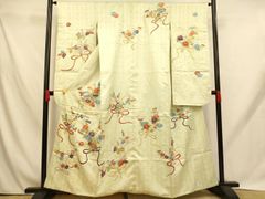 振袖 正絹 刺繍 花柄 草花 金糸 暈し RT6 - メルカリ