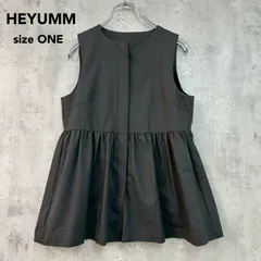 HEYUMM ヘユム アーバンリサーチ チャコールグレー ペプラムジレ ノースリーブ ブラウス 比翼仕立て ギャザー 切り替え AH45-27H102 ストレッチ ウエストマーク クルーネック トップス レイヤード 重ね着 size One ★ ■◆