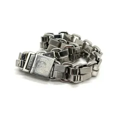 【重厚感で魅せる、無骨な存在感】　DIESEL　ブレスレット ブレイブマン ステンレス チェーン Y2K ストリート　シルバー