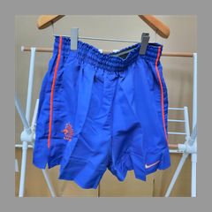 90's NIKE KNVB オランダ代表 ビンテージハーフパンツ。M 。 - メルカリ