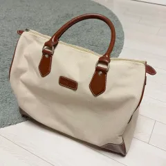 旅行用ボストンバッグ