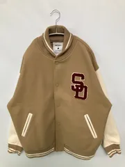 niko and ... ニコアンド スタジャン L ベージュ ワンポイント 刺繍 フードなし