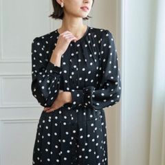 美品 完売品 グレースコンチネンタル チュールフリルフレアトップ 36