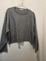 ザラ グレー クロップド ニット 長袖Tシャツ