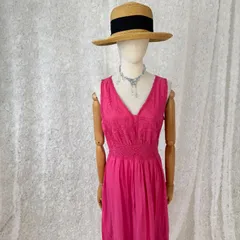 ピンクワンピース ノースリーブ カットワーク刺繍レース Vネック フレアワンピース ウエスト切替 フェミニン 上品 ヴィンテージ レディース 春夏コーデ