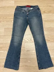 リーバイス520 スーパーローライズ ブーツカット デニム (25-26サイズ)