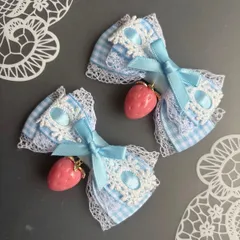いちご❶♡はしごギンガムリボン　水色　ヘアクリップ  量産型　地雷　ゴスロリ　天使界隈　サブカル　コンカフェ