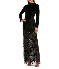 マックダガル レディース トップス ワンピース フラワー柄 ベルベット シアー フラワー Mac Duggal Long Sleeve Sheer Floral Embellished Velvet Gown Black ブラック