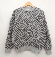 ★5976☆atmos アトモス Small Logo Patch Knit Sweater ZEBRA ゼブラ ニット セーター MA24F-KN017　Mのサムネイル