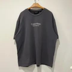 Calvin Klein チャコール 半袖 Tシャツ