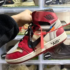 ナイキ エアジョーダン1 x オフホワイト シカゴ (285)