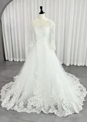 桂由美 YUMIKATSURA Aライン ウェディングドレス ホワイト 白 ユミカツラ　ファーストオーナー レース チュール