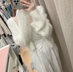 Vネック ブークレ クロップドカーディガン 新品