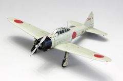 科博所蔵品再現モデル 零式艦上戦闘機21型複座改造機￼ - メルカリ
