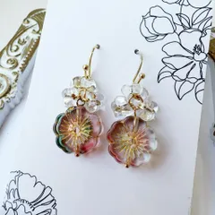 チェコビーズの可愛いピアスD213