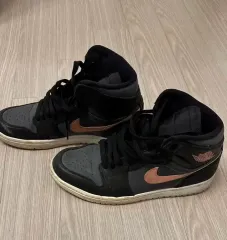 ナイキ エアジョーダン1 ブラック ハイ スニーカー