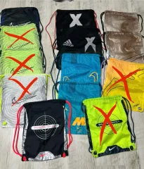 ナイキ アディダス サッカーシューズ バッグ