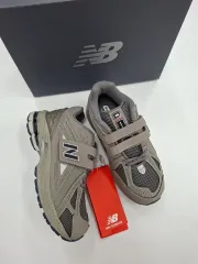 ニューバランス キッズ 1906 グレー スニーカー (サイズ : 200 210