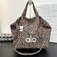 新品未使用タグ付き ALO トートバッグ - メルカリ
