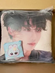 SEVENTEEN ジョンハン 大型クッション & バクバッグ センイルカフェ ハニランド