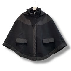 Moncler モンクレール ポンチョ ケープコート ブラック フード付き