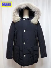 WOOLRICH ウールリッチ ダウン ショート アークティック パーカ S WOCPS1985 クリーニング済 ブラック 中古B+ 【送料無料】 A-9217【質屋出品】のサムネイル