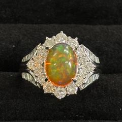 天然オパールリング 9.99ct PT900リング - メルカリ