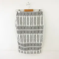 ザラ トラファルック ZARA Trafaluc ひざ丈スカート タイト 総柄 ストレッチ オフホワイト 黒 M *A431