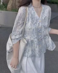 小花柄 半袖ブラウス レディース 春夏 ゆったり ドール風トップス かわいい カジュアル 体型カバー