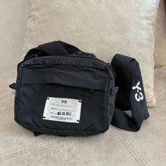 AZS Tokyo ボディーバッグ - メルカリ