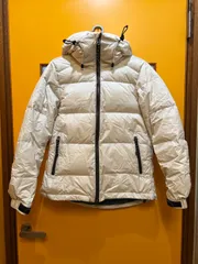 Y【Y5-10】◇ NANGA × URBAN RESEARCH DOORS　Fサイズ　フード付きダウンジャケット　アイボリー　レディースのサムネイル