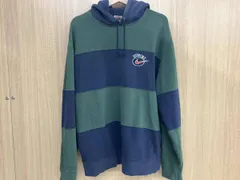 NIKE×supreme コラボ　プルオーバーパーカー