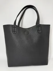 【美品】トートバッグ レザー シボ革 ブラック 内側 編み込み柄 レディース ビジネス カジュアル 大容量 マグネットボタン式      H8-4-55