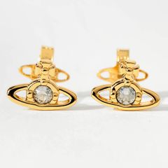 未使用級 Vivienne Westwood ナノソリティスタッド ピアス 両耳 - メルカリ