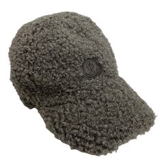 モンクレール MONCLER キャップ ボア ワッペン ラメ グレー - メルカリ